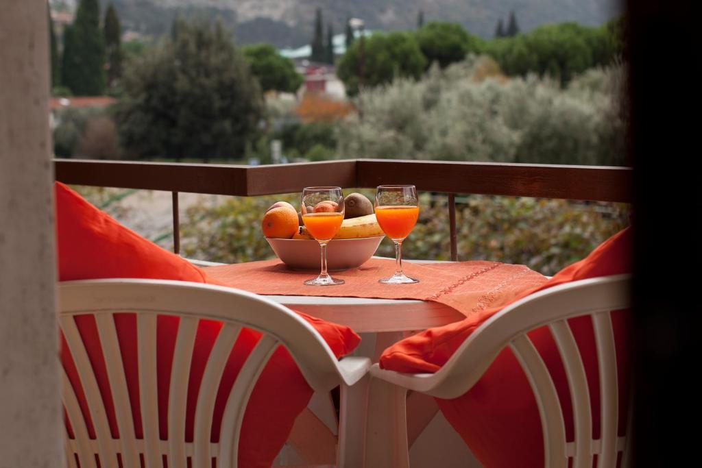 Casa Lucia Apartman Torbole Sul Garda Kültér fotó